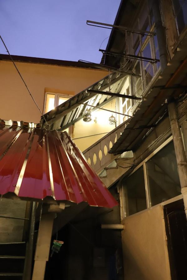 Tbilisi Central Apartment Екстериор снимка